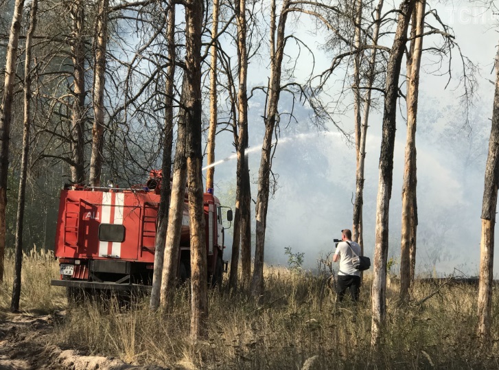 Жителі Києва задихаються від диму і смогу: причини НП і як уникнути отруєння